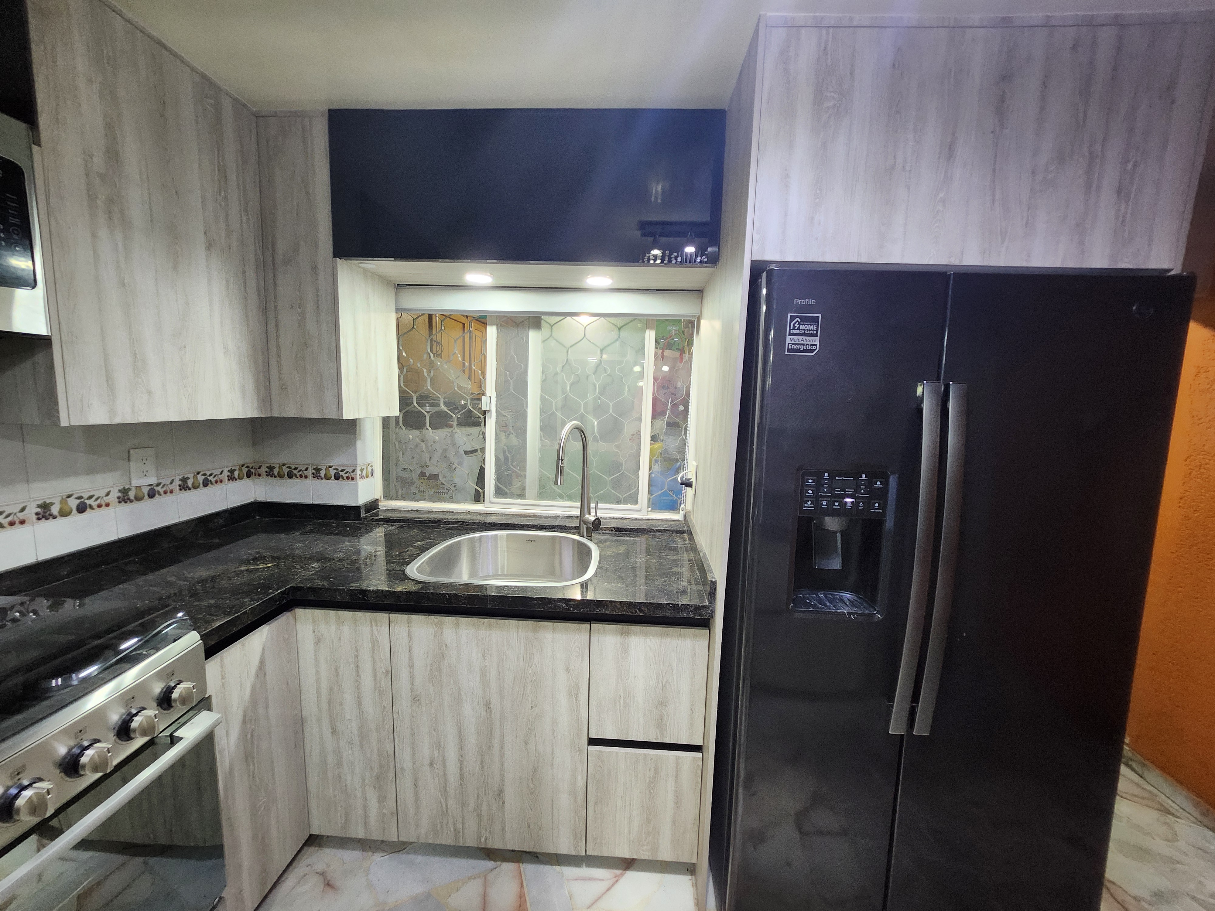 Vista general de cocina Titanium en U